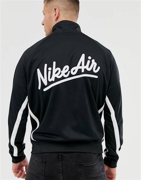 nike schwarze trainingsjacke mit nadelstreifen bq0675-010|Nike Academy23 .